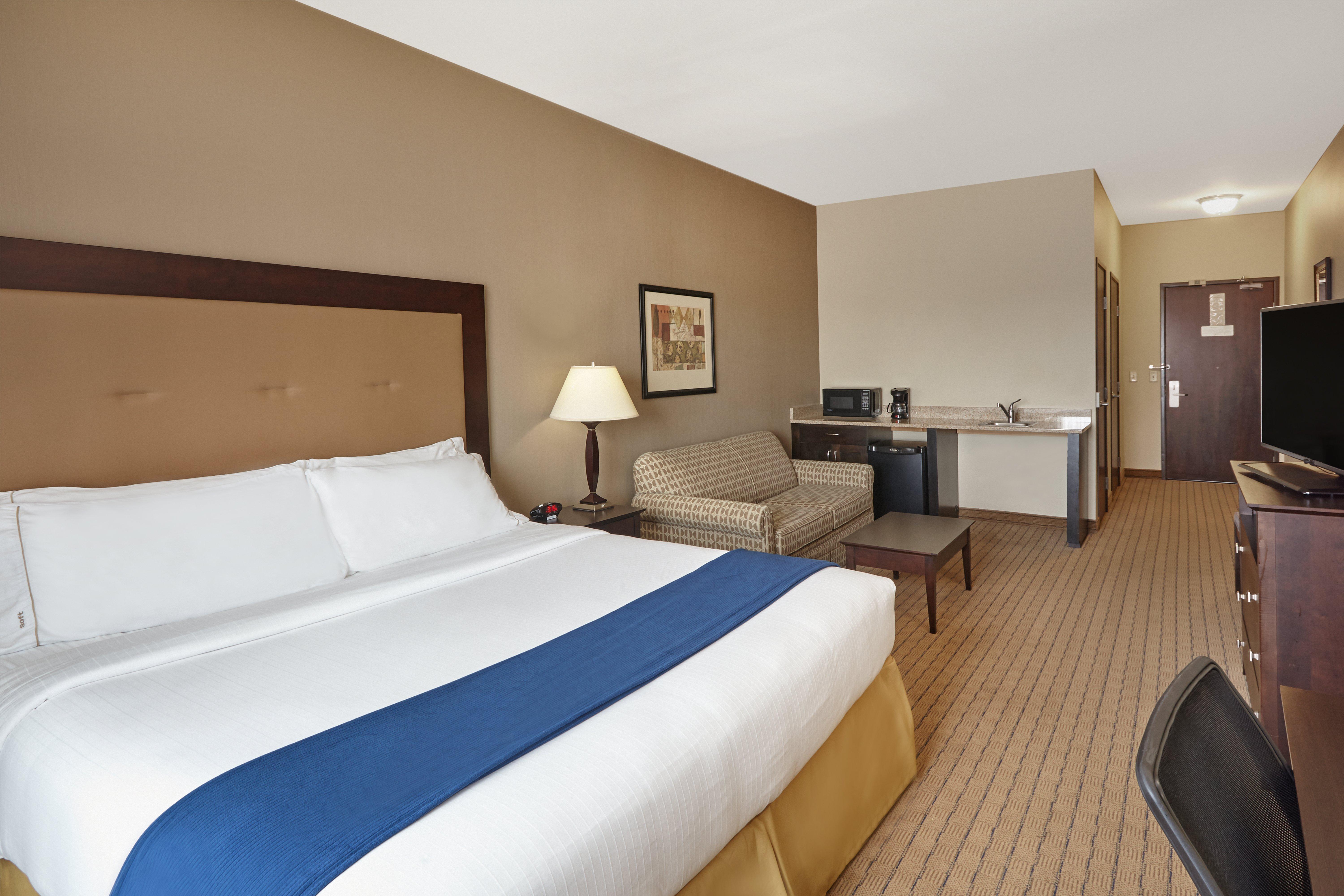 Holiday Inn Express & Suites Madison-Verona By Ihg Dış mekan fotoğraf