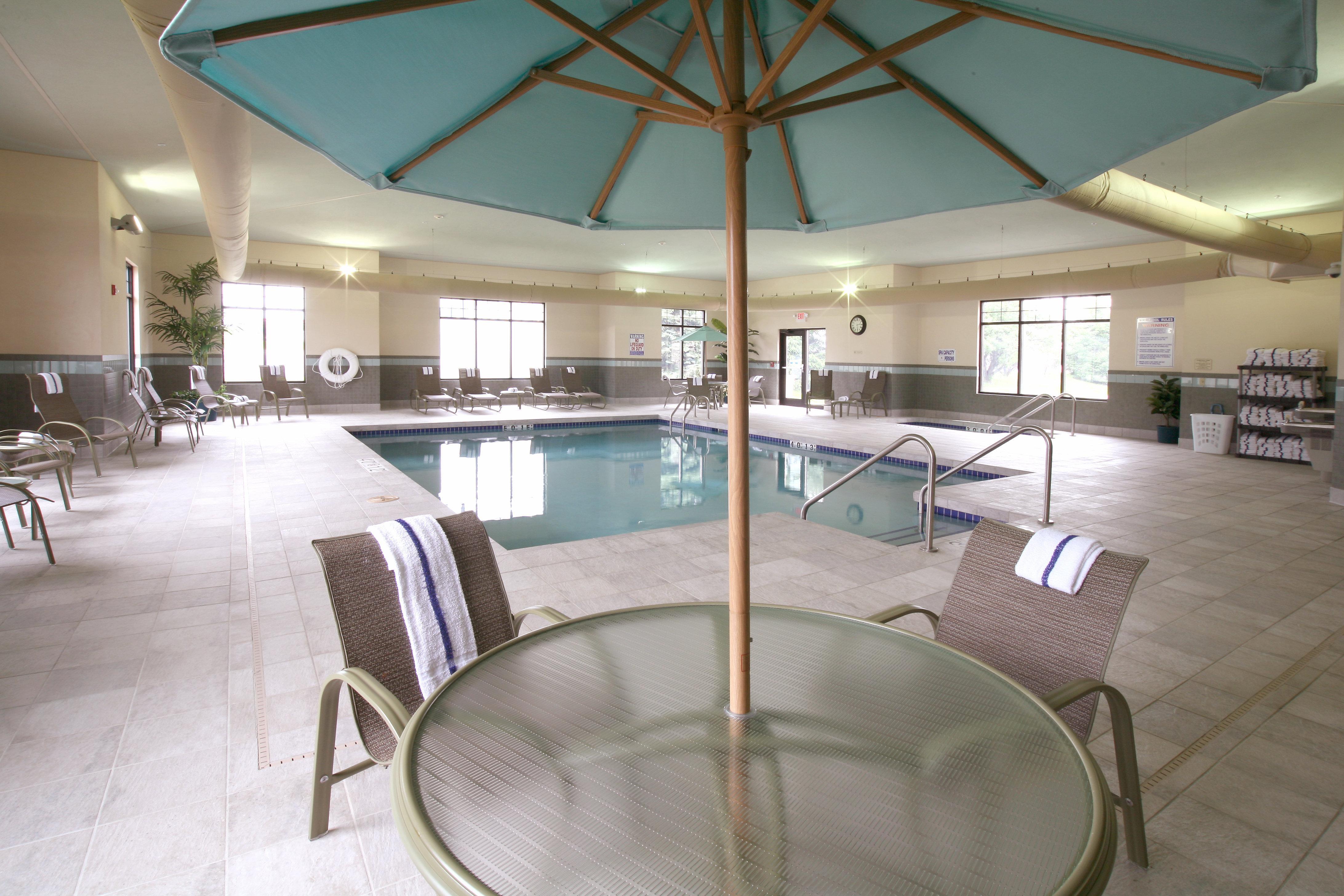 Holiday Inn Express & Suites Madison-Verona By Ihg Dış mekan fotoğraf
