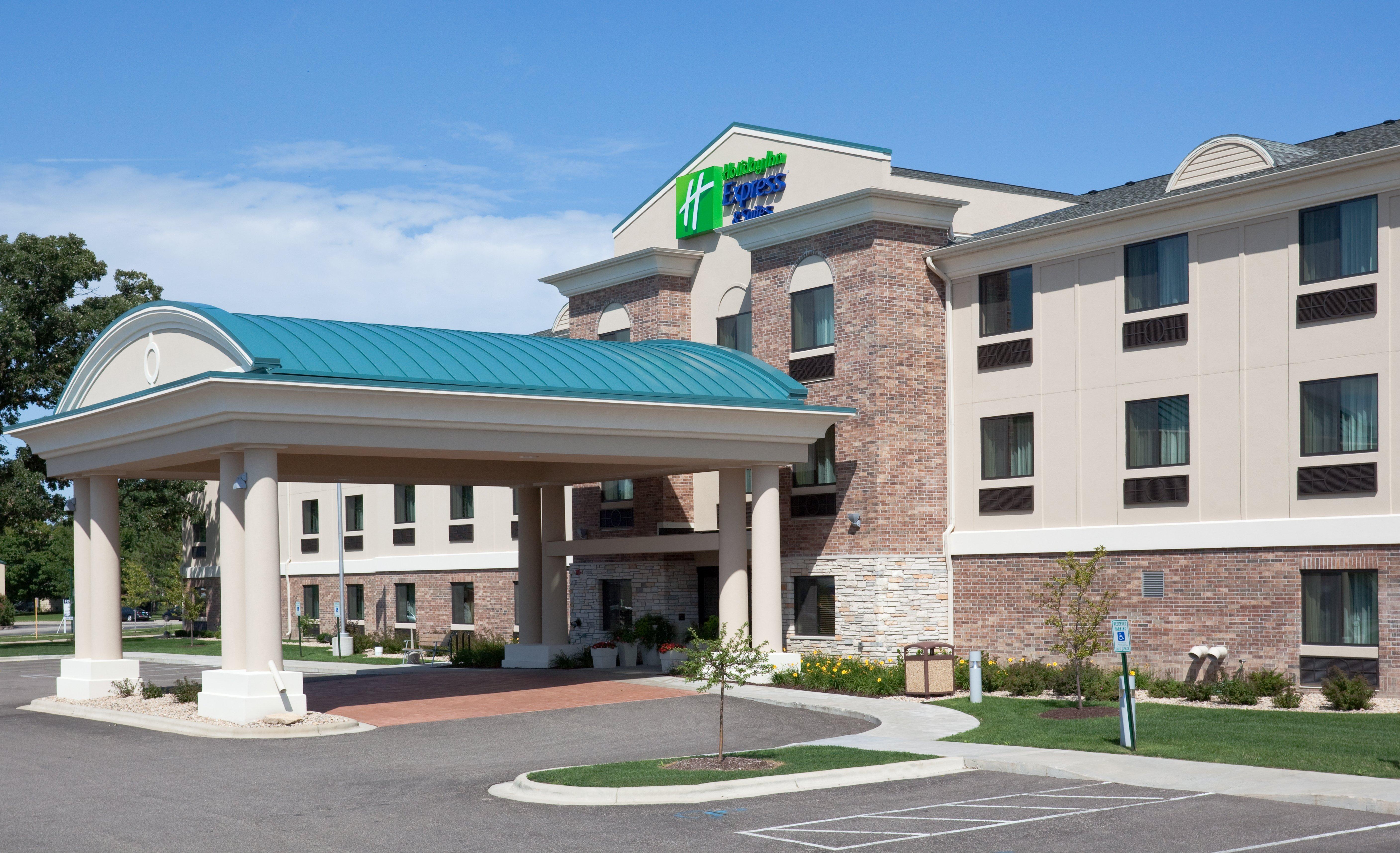 Holiday Inn Express & Suites Madison-Verona By Ihg Dış mekan fotoğraf